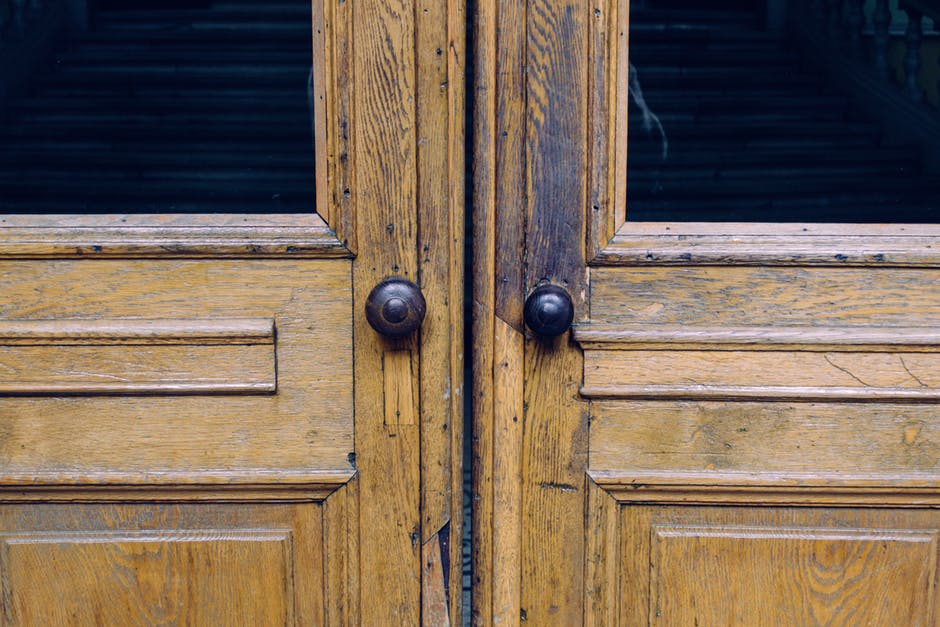 Tips for Staining Wood Doors